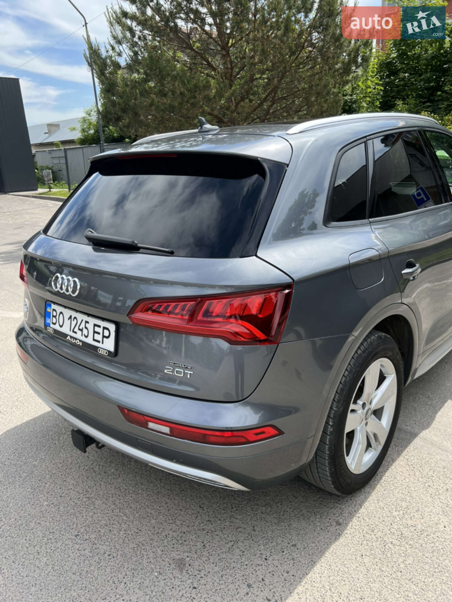 Audi Q5 2017 VIN WA1ANAFY6J2078470 фото оголошення 4 з 50
