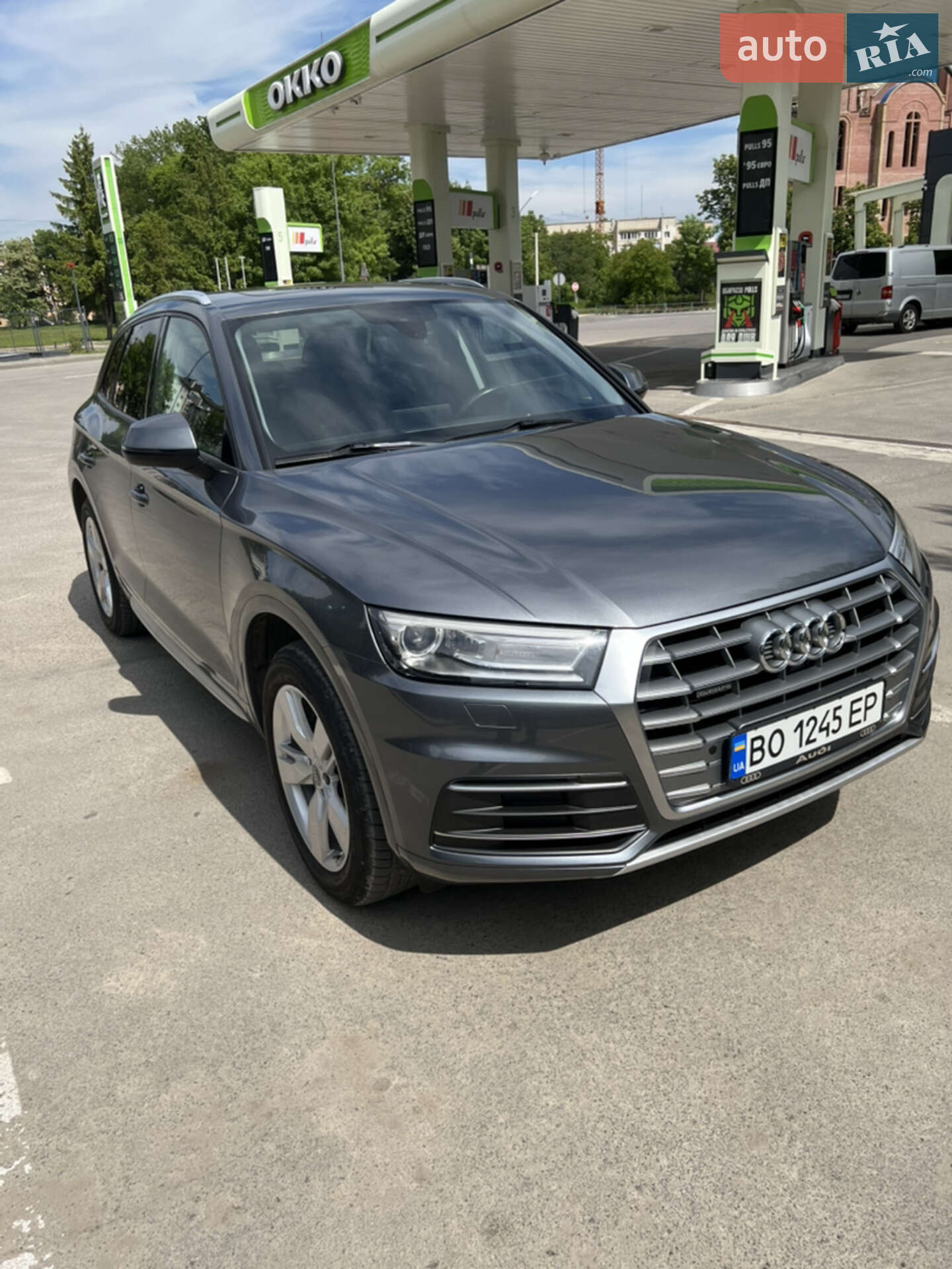Audi Q5 2017 VIN WA1ANAFY6J2078470 фото оголошення 14 з 50