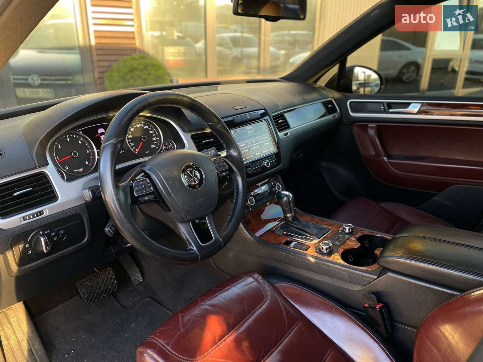 Volkswagen Touareg 2011 VIN WVGZZZ7PZCD017420 фото оголошення 17 з 25