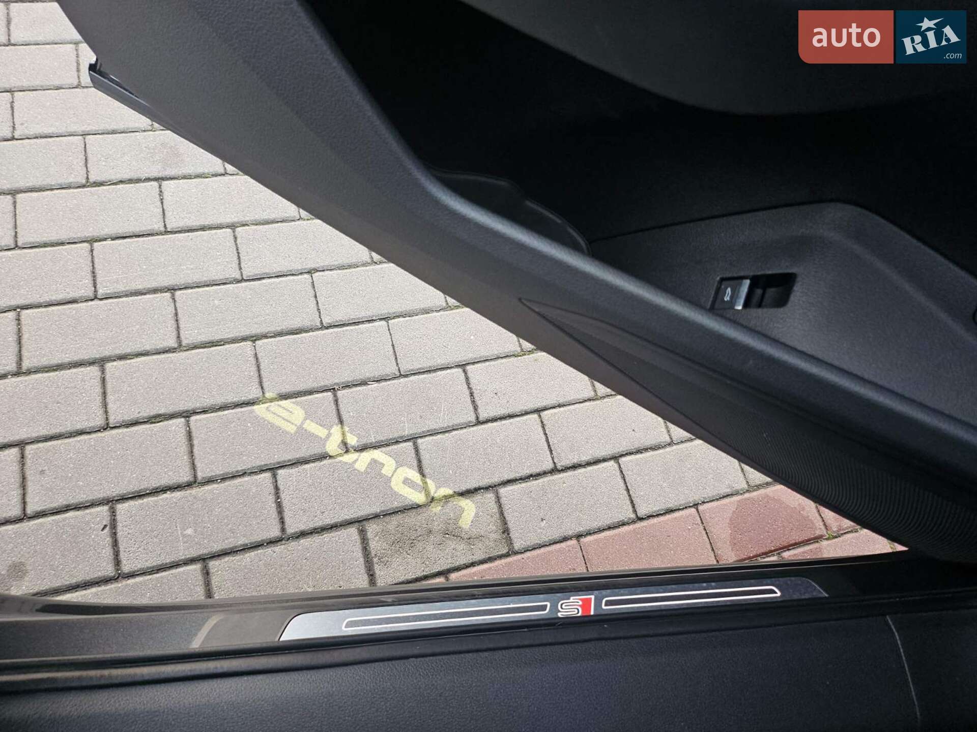 Audi e-tron S 2021 VIN WAUZZZGE5NB017694 фото оголошення 8 з 17
