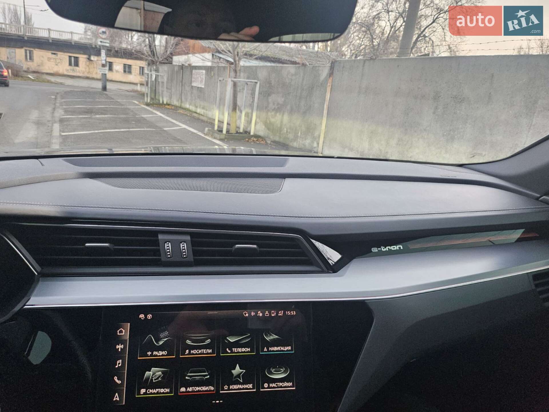 Audi e-tron S 2021 VIN WAUZZZGE5NB017694 фото оголошення 9 з 17
