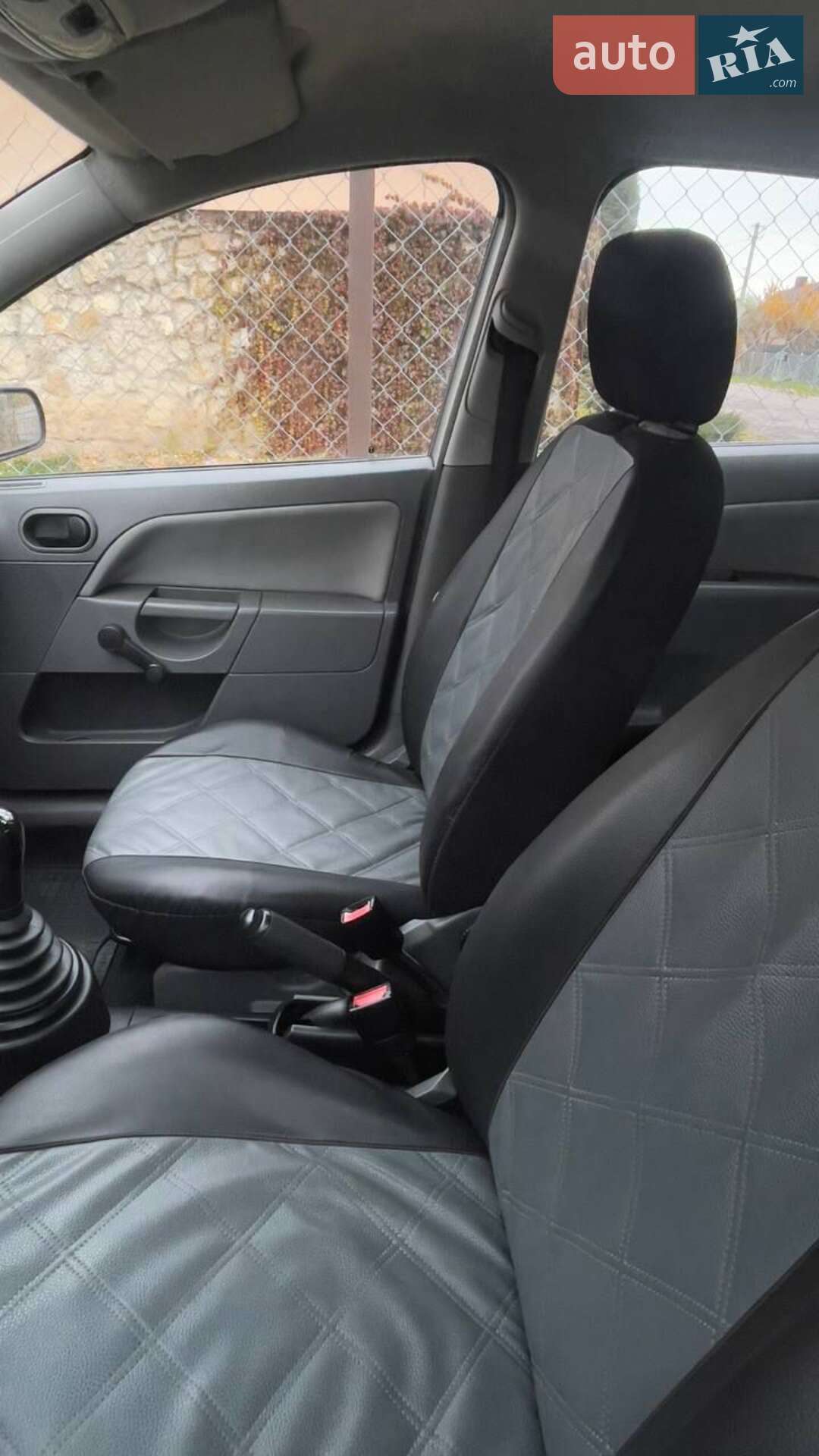 Ford Fiesta 2003 VIN WF0HXXGAJH3E04691 фото оголошення 10 з 11