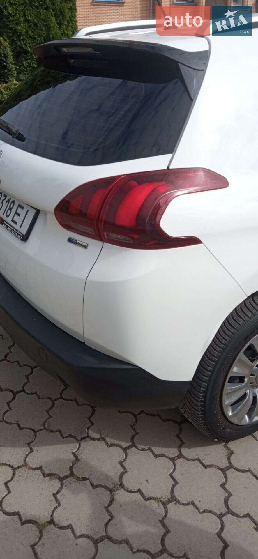 Peugeot 2008 2017 VIN VF3CUHNVTHY067741 фото оголошення 10 з 38