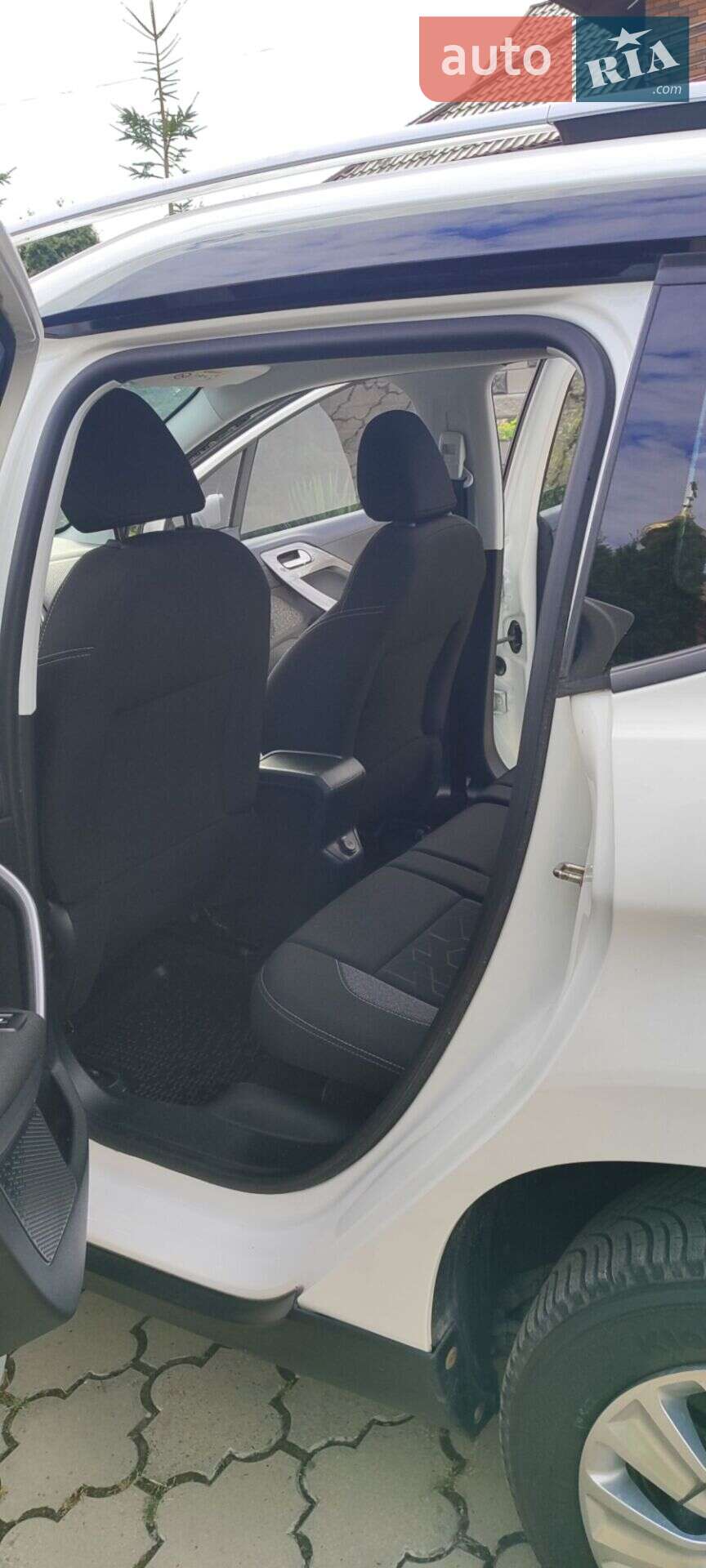 Peugeot 2008 2017 VIN VF3CUHNVTHY067741 фото оголошення 33 з 38