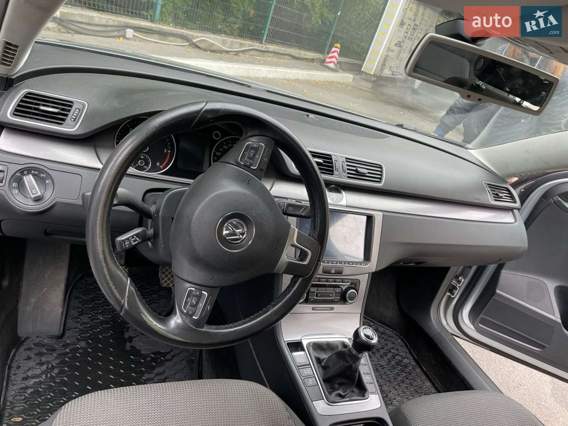 Volkswagen Passat 2011 VIN WVWZZZ3CZBE337799 фото оголошення 3 з 3