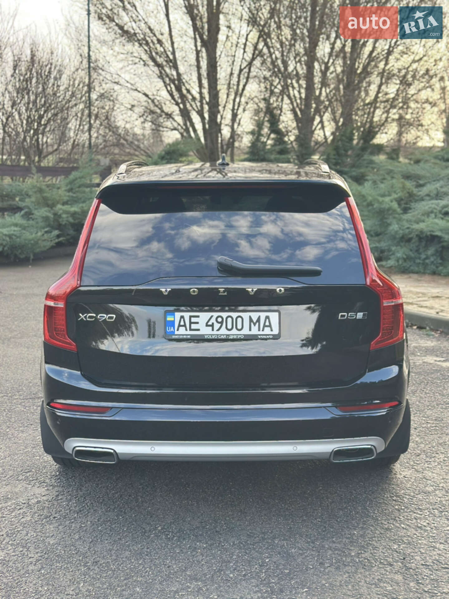 Volvo Xc90 2018 VIN YV1LC68UCK1463815 фото оголошення 8 з 39