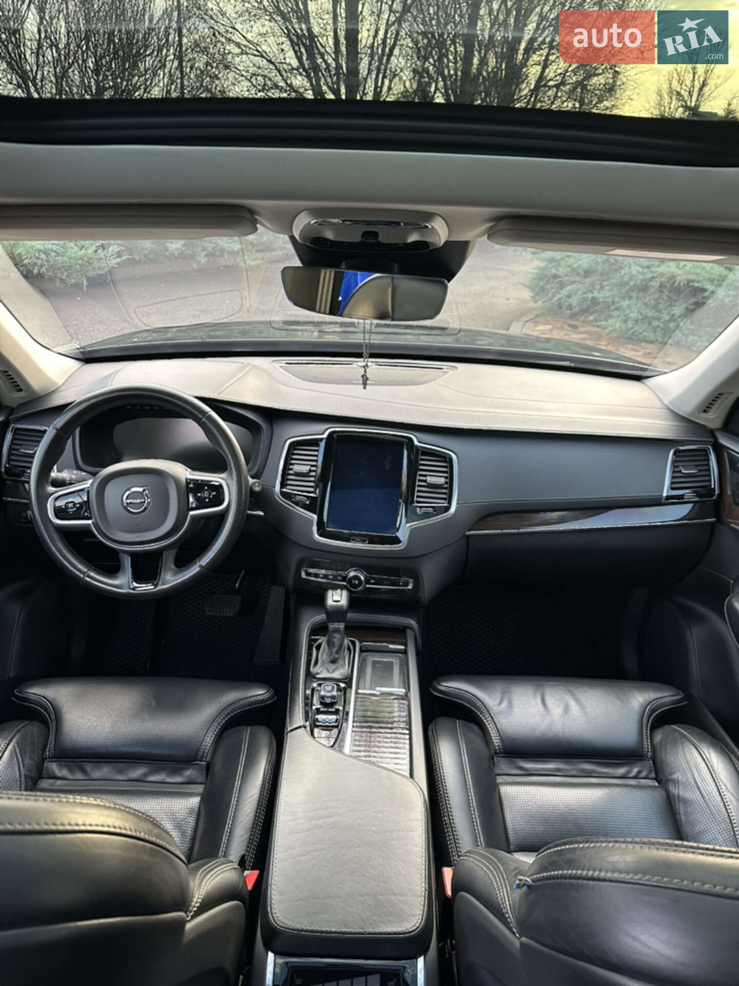 Volvo Xc90 2018 VIN YV1LC68UCK1463815 фото оголошення 15 з 39