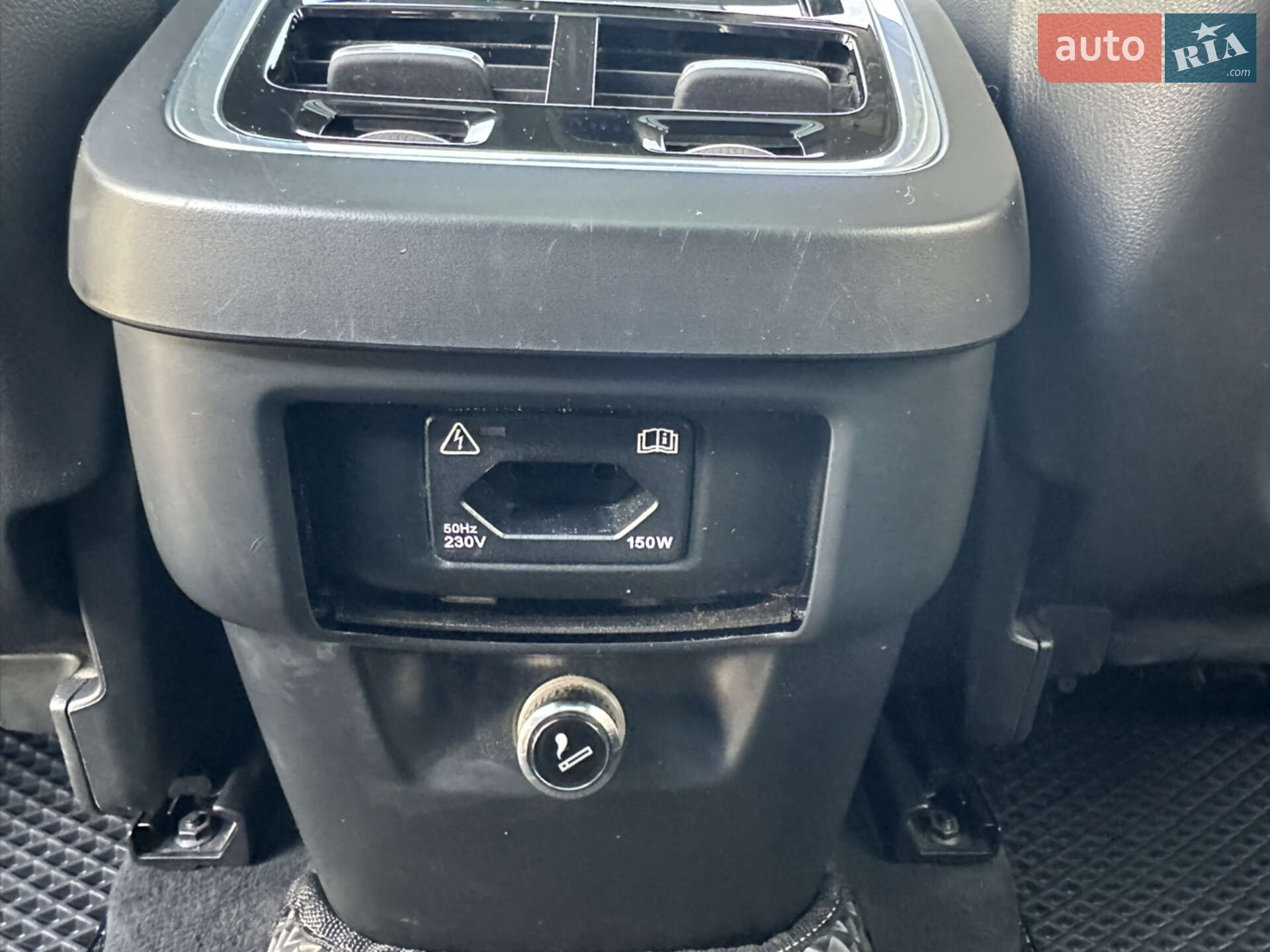 Volvo Xc90 2018 VIN YV1LC68UCK1463815 фото оголошення 36 з 39