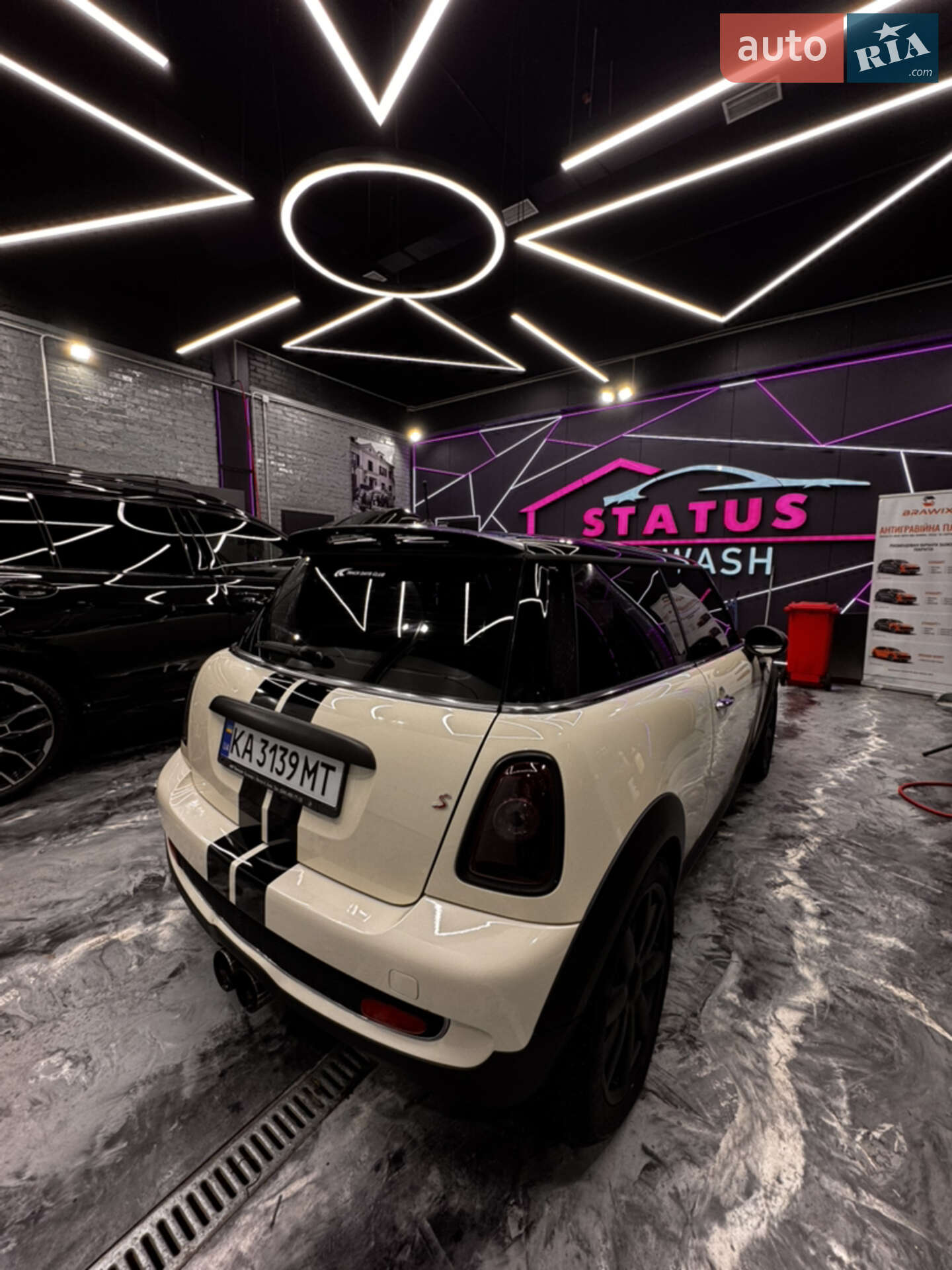 MINI Cooper 2007 VIN WMWMF71090TU85242 фото оголошення 3 з 7
