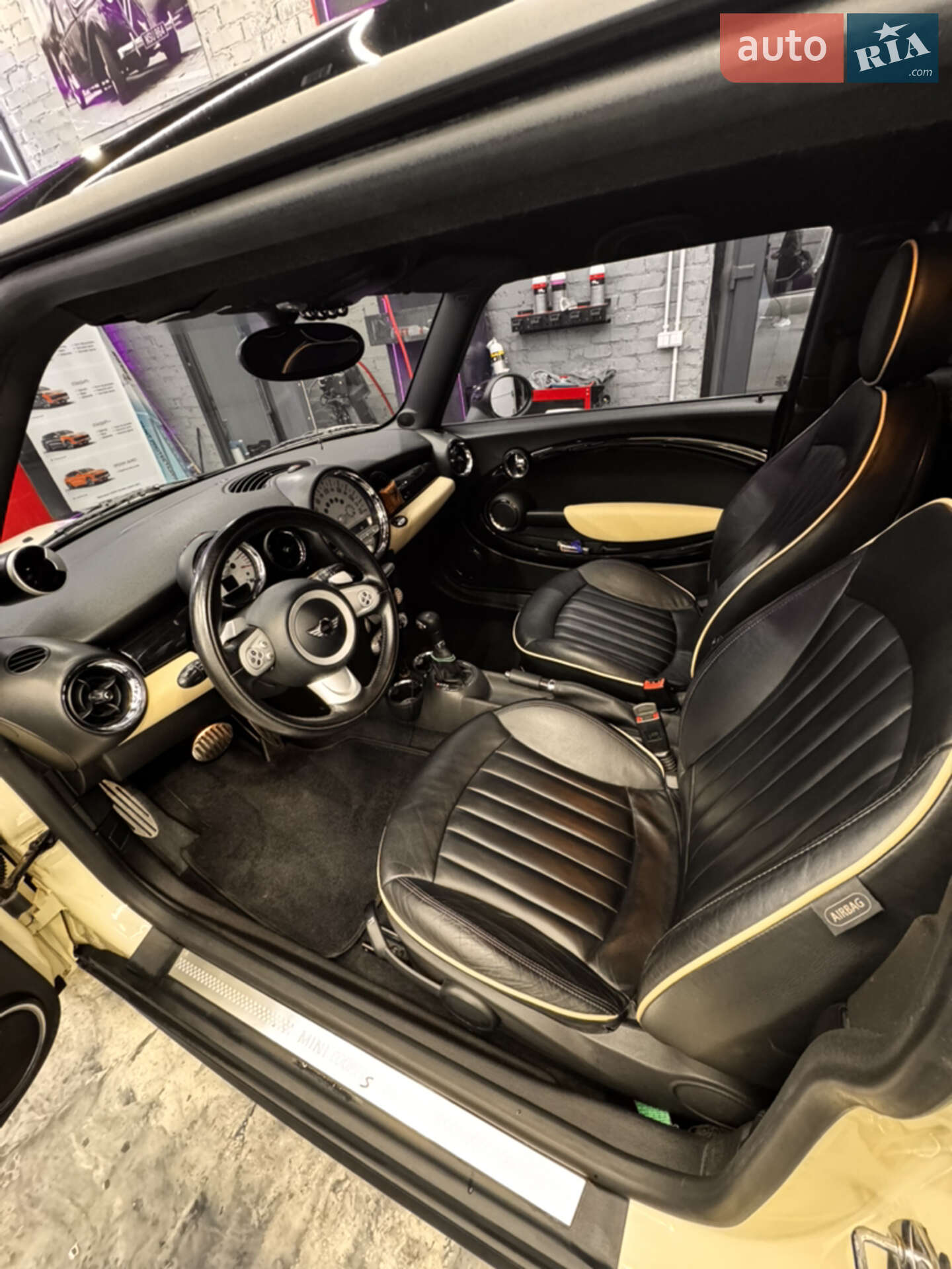 MINI Cooper 2007 VIN WMWMF71090TU85242 фото оголошення 6 з 7