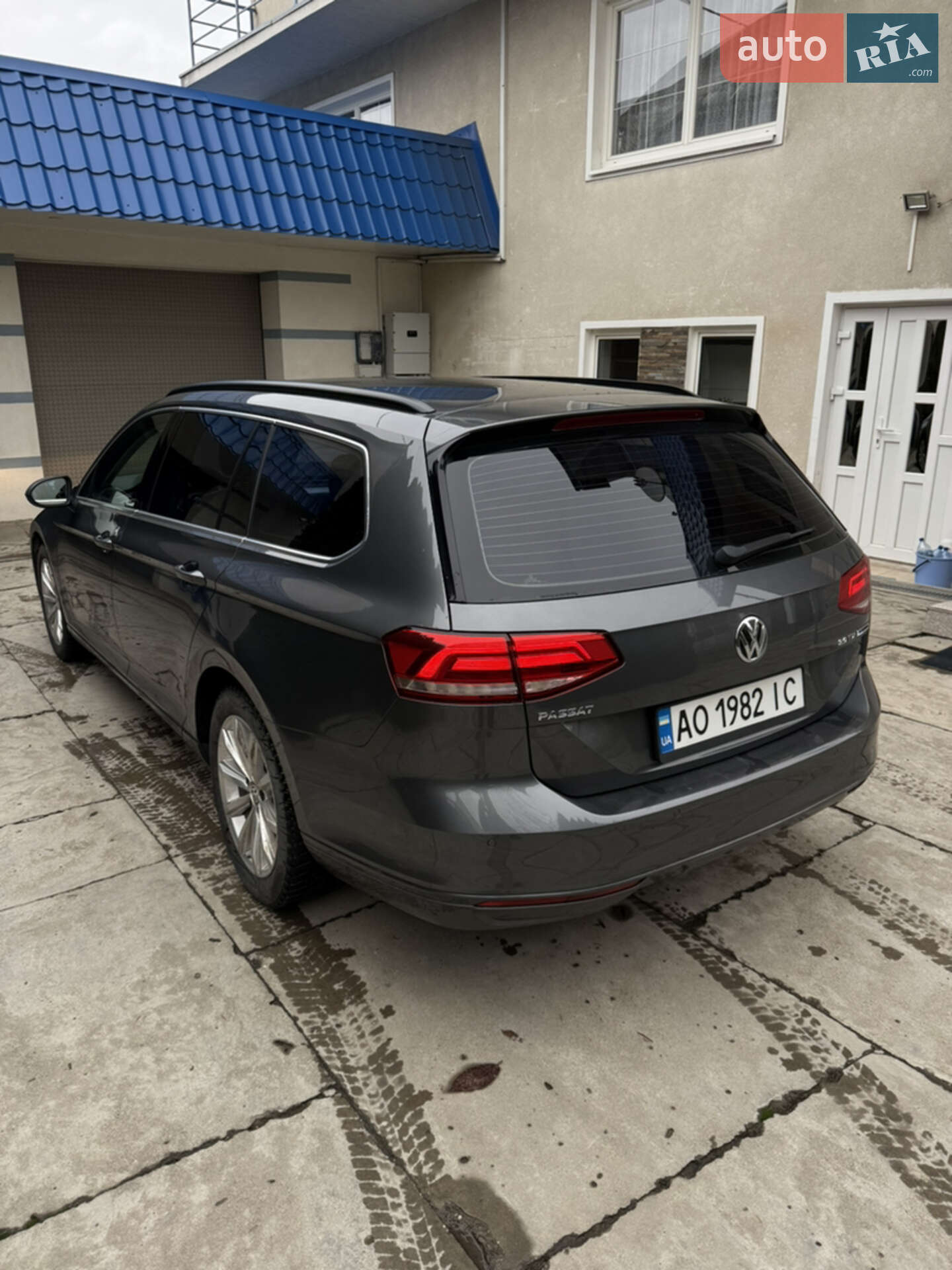 Volkswagen Passat 2017 VIN WVWZZZ3CZHE156803 фото оголошення 7 з 19