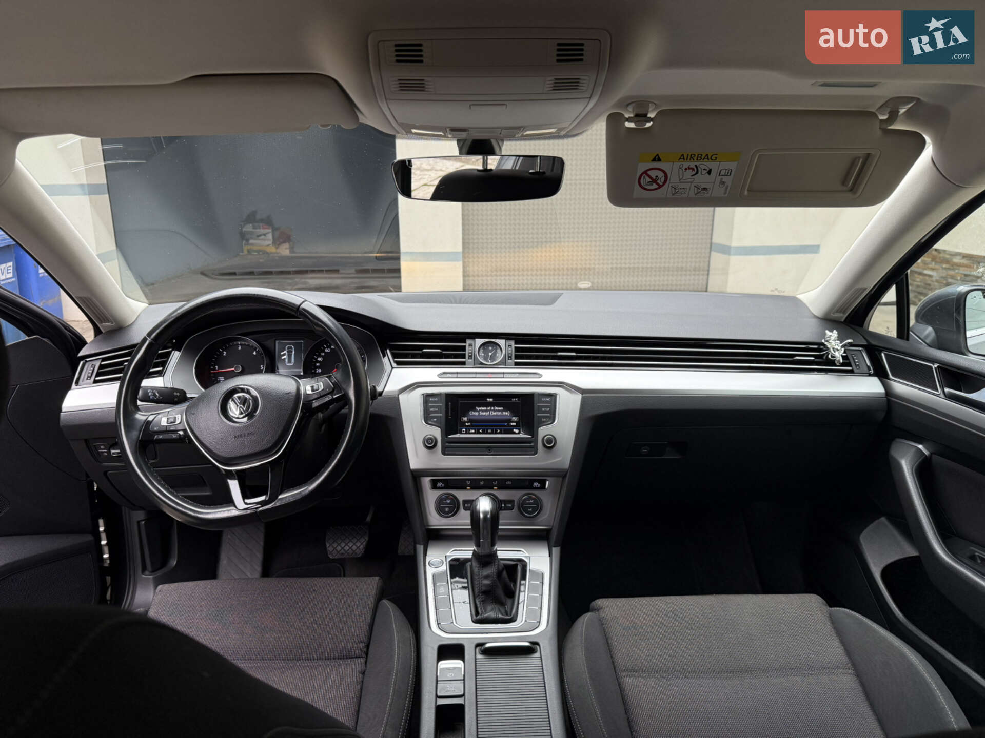 Volkswagen Passat 2017 VIN WVWZZZ3CZHE156803 фото оголошення 13 з 19