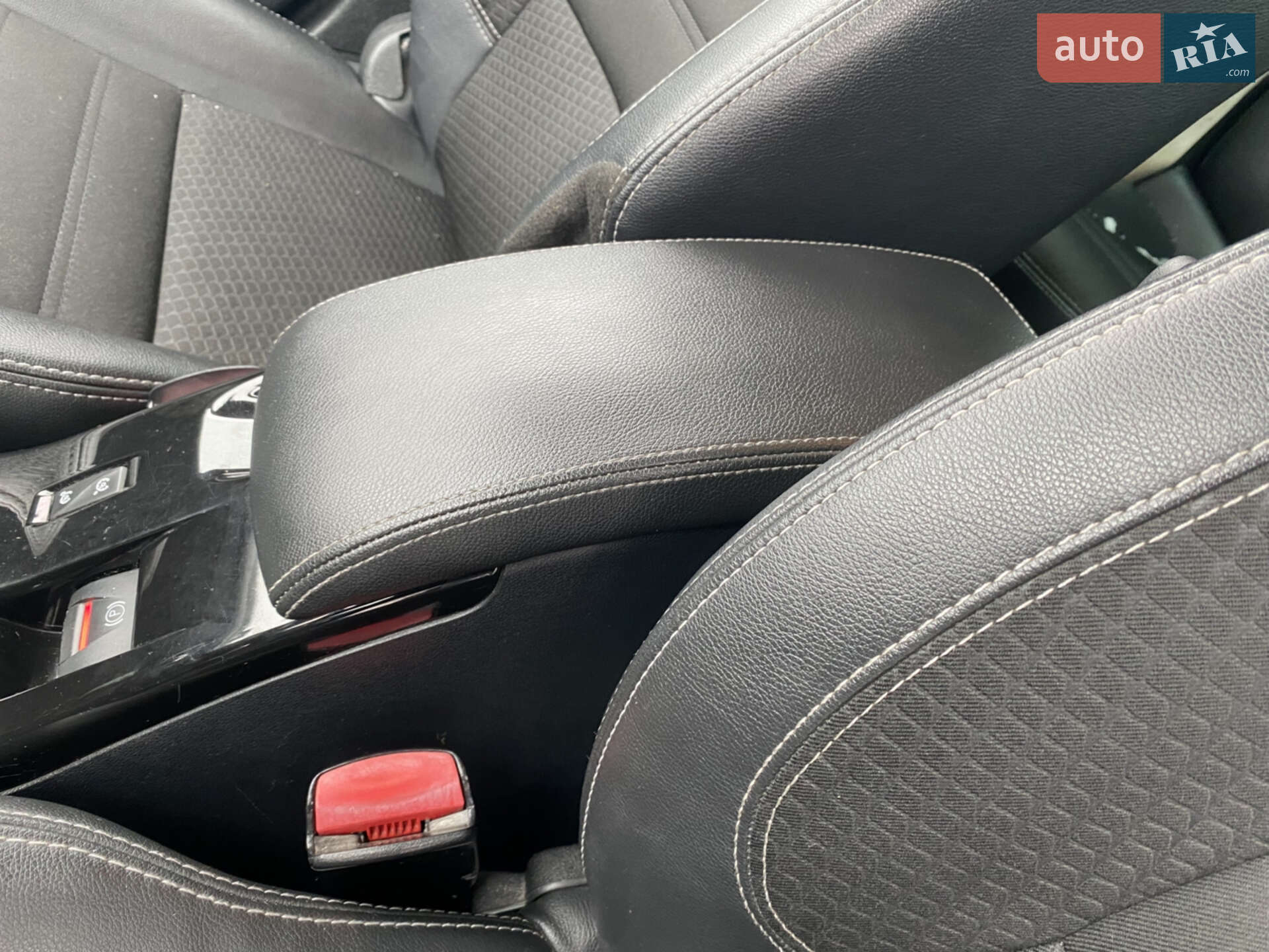 Renault Megane 2014 VIN VF1KZNA0650217843 фото оголошення 9 з 18