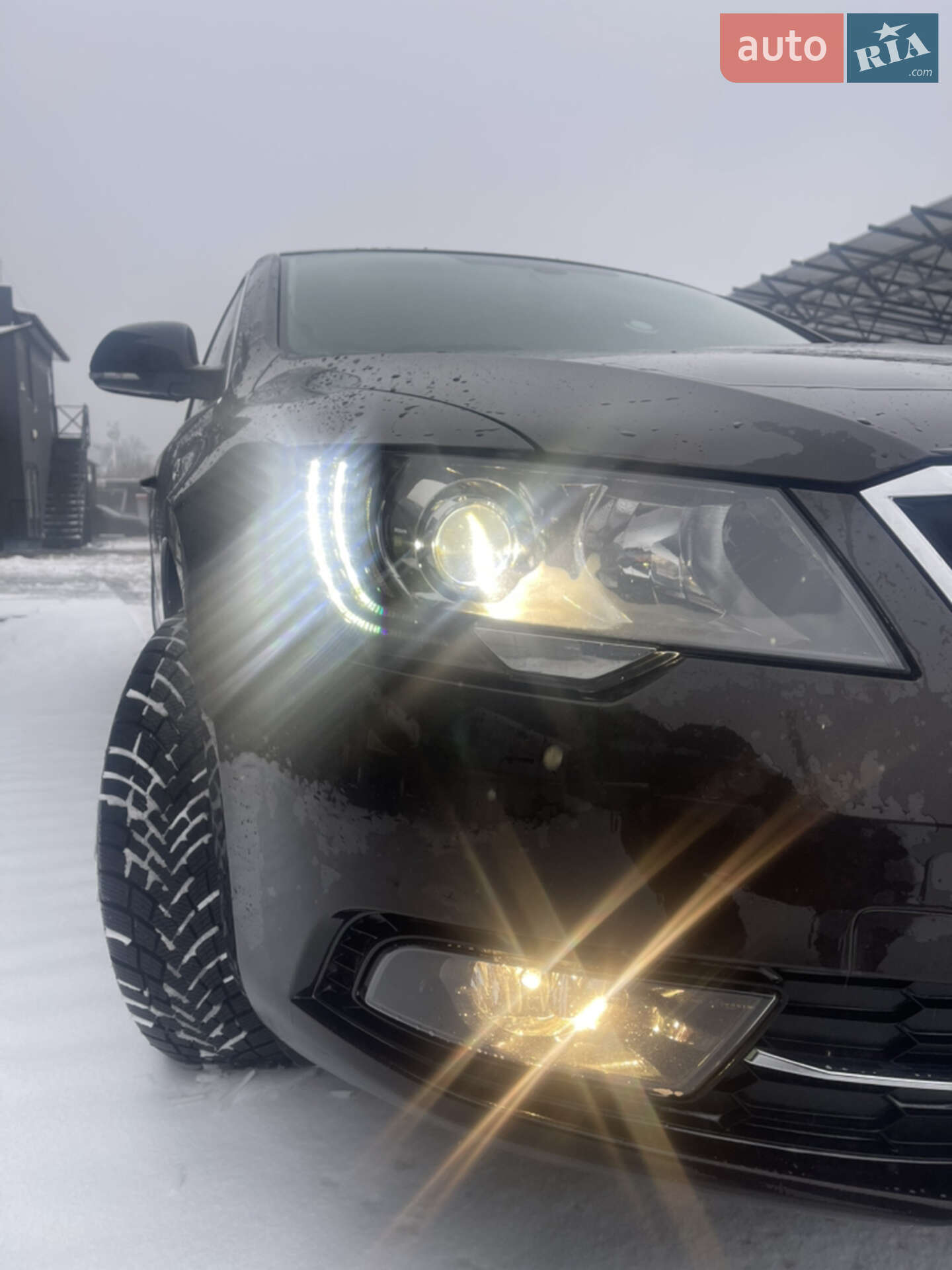 Skoda Superb 2014 VIN TMBAB43T9EB300904 фото оголошення 4 з 28