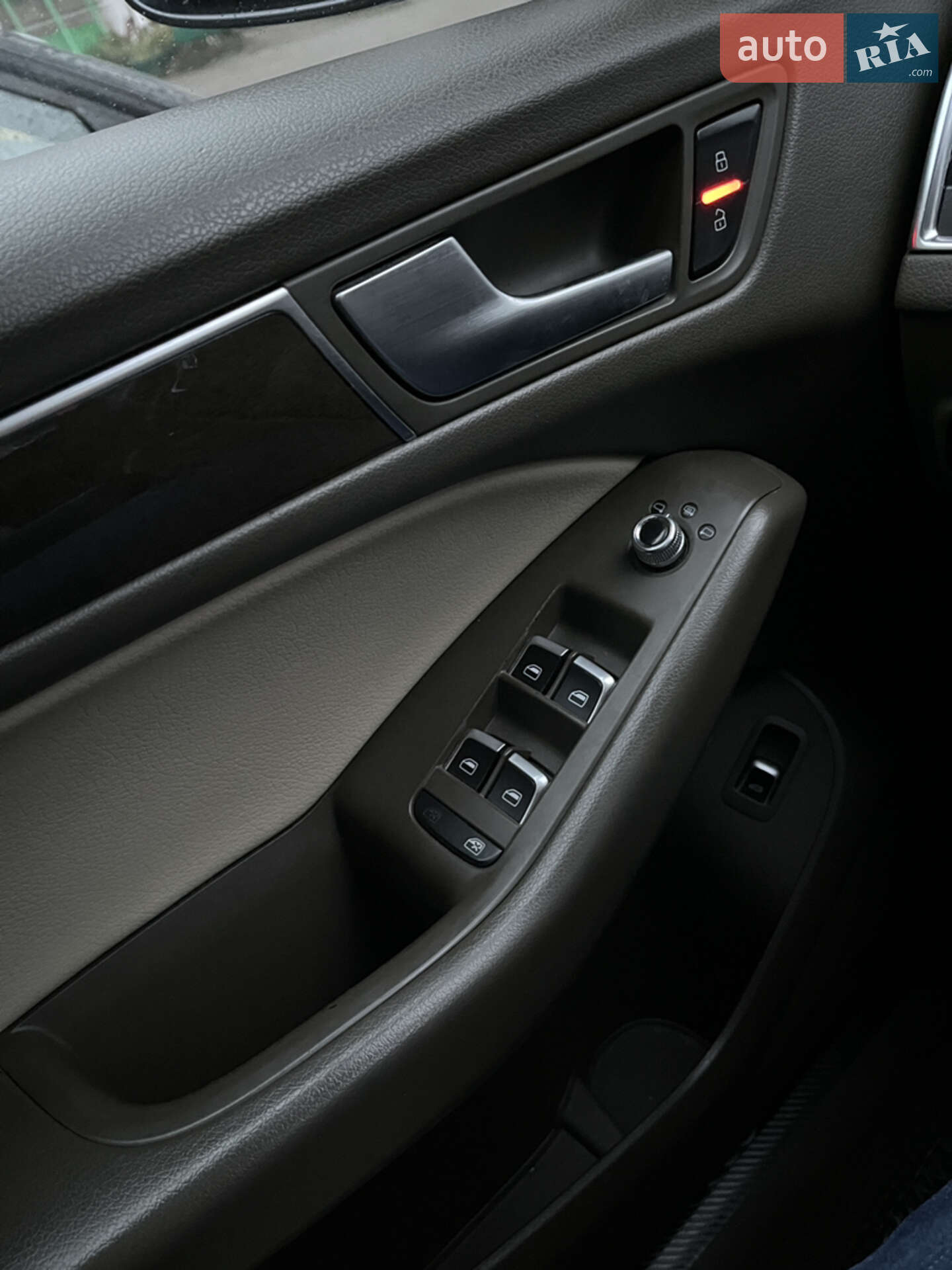 Audi Q5 2013 VIN WA1CFAFP0EA053508 фото оголошення 8 з 14
