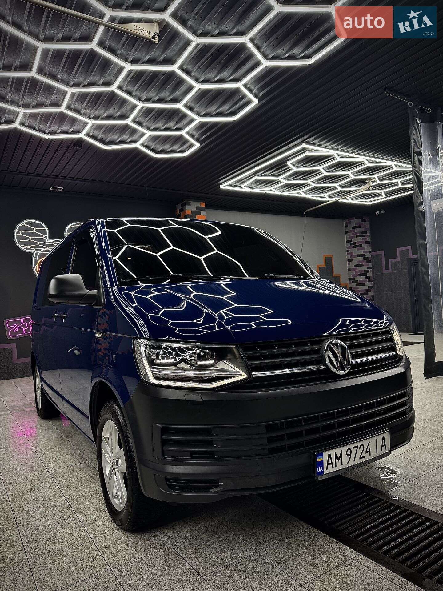 Volkswagen Transporter 2018 VIN WV1ZZZ7HZJH108528 фото оголошення 5 з 22