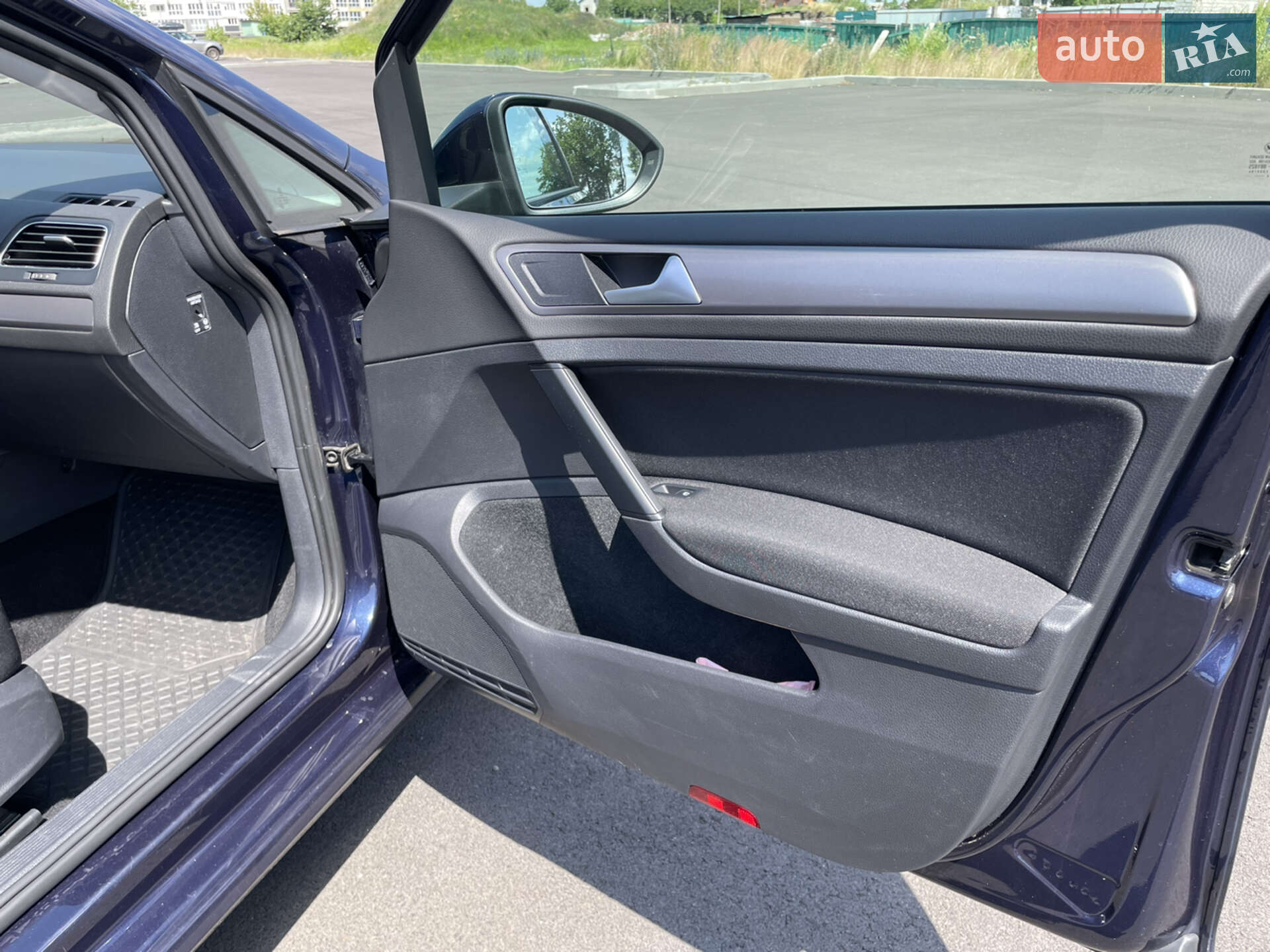 Volkswagen Golf 2014 VIN WVWZZZAUZFP547254 фото оголошення 32 з 42