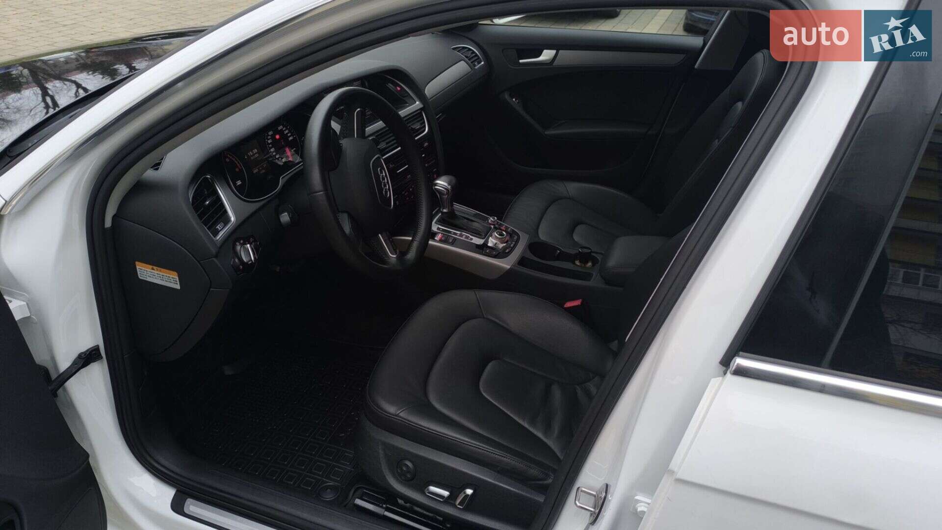 Audi A4 2014 VIN WAUZZZ8K2EA103829 фото оголошення 34 з 66
