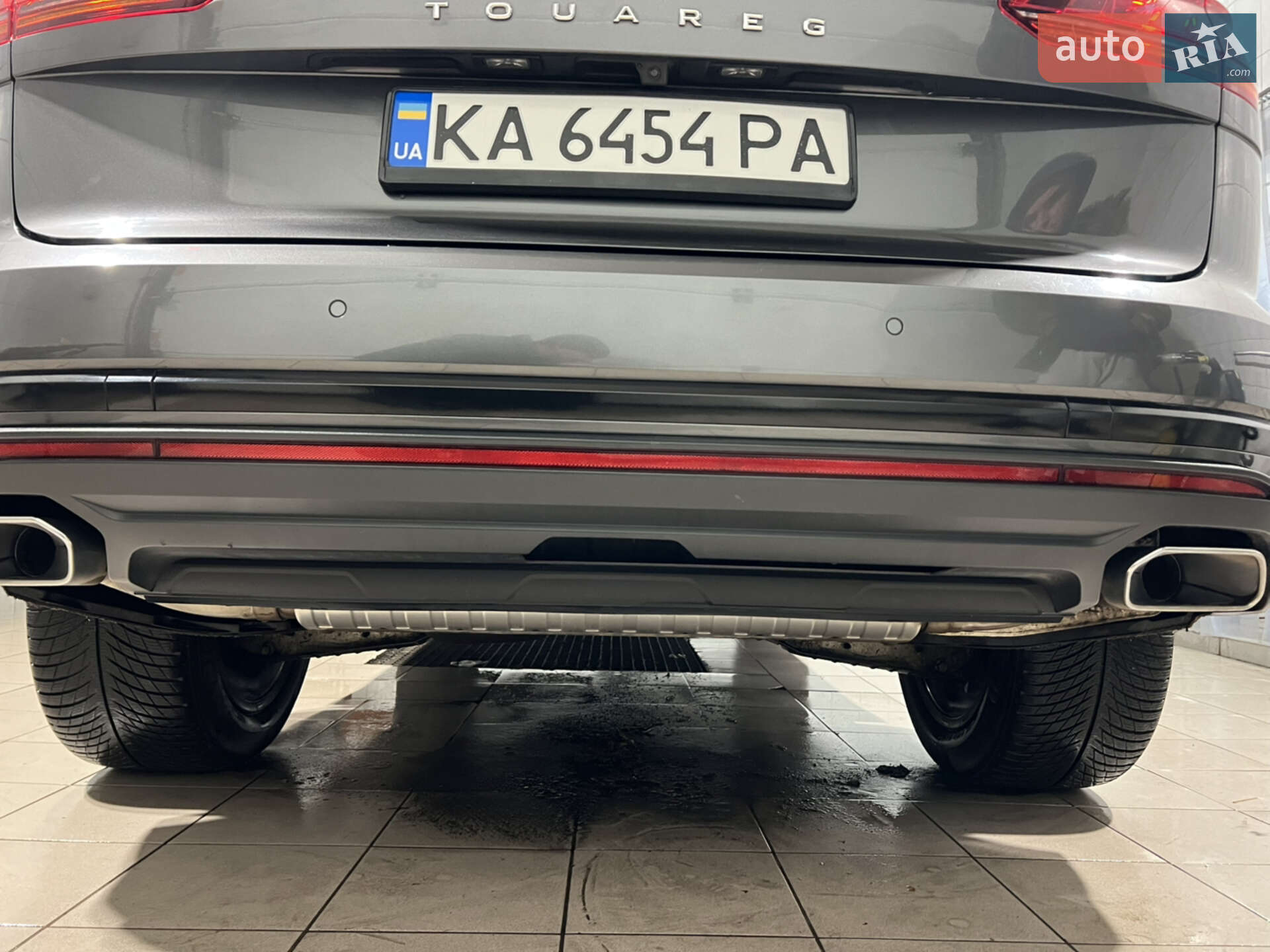 Volkswagen Touareg 2018 VIN WVGZZZCRZKD007099 фото оголошення 13 з 68