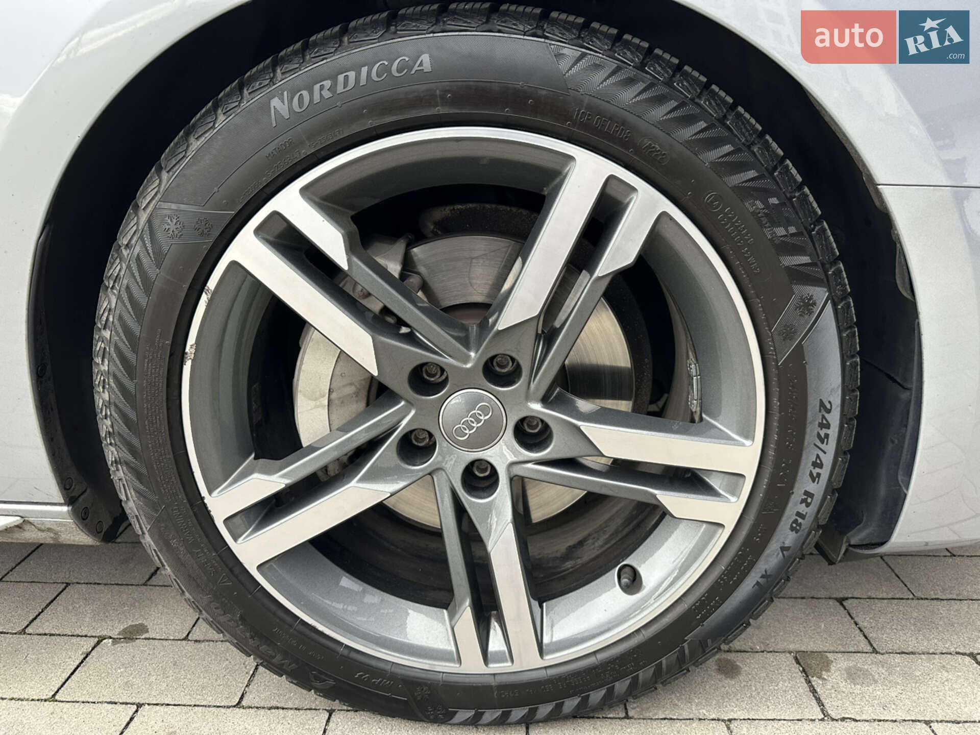 Audi A4 2019 VIN WAUZZZF40LA021809 фото оголошення 20 з 21