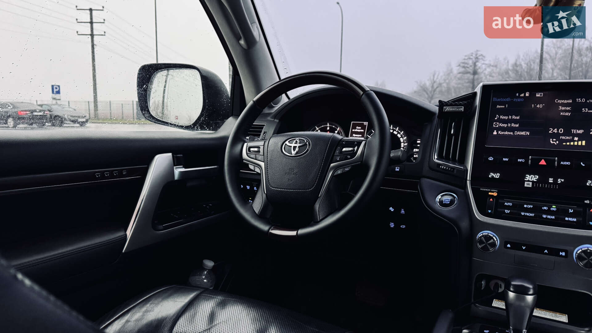 Toyota Land Cruiser 2018 VIN JTMCV02J204245900 фото оголошення 12 з 26