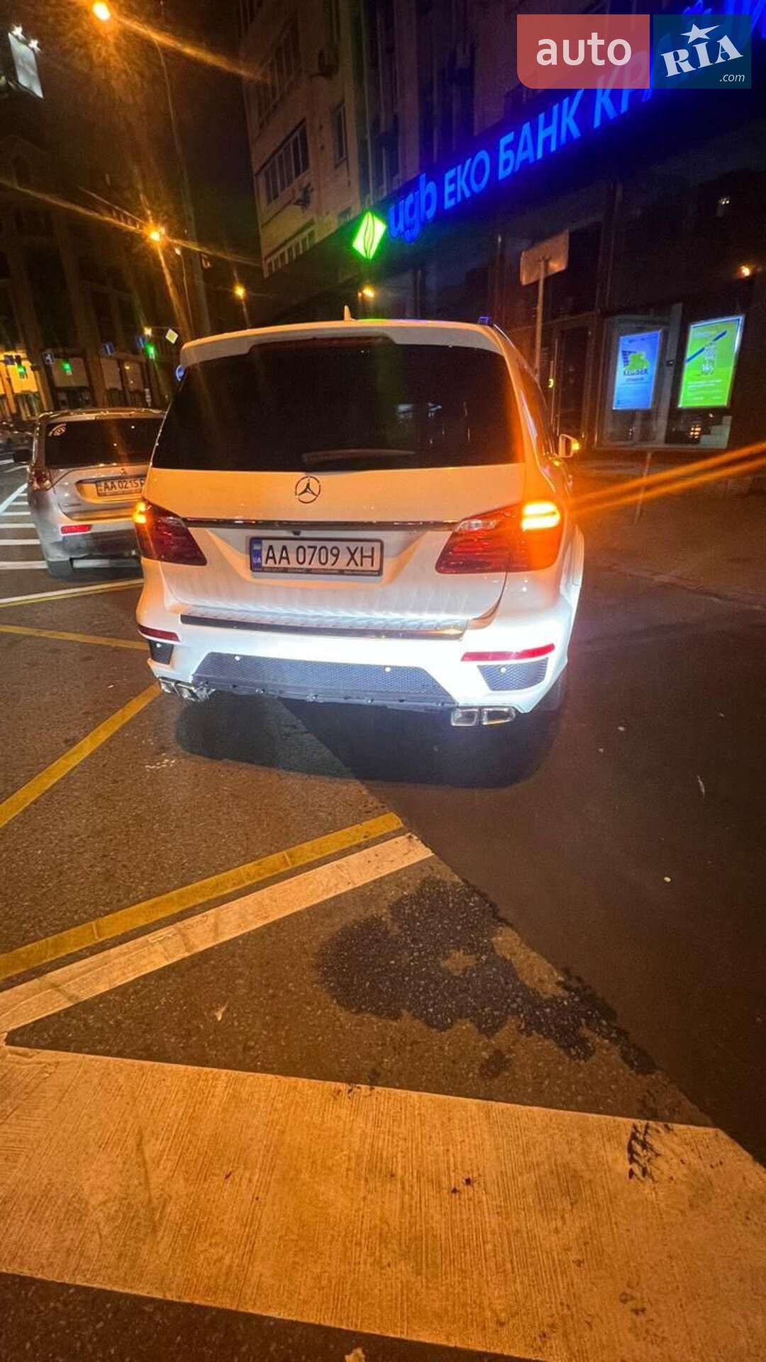 Mercedes-Benz GL-Class 2015 VIN WDC1668241A590973 фото оголошення 4 з 64