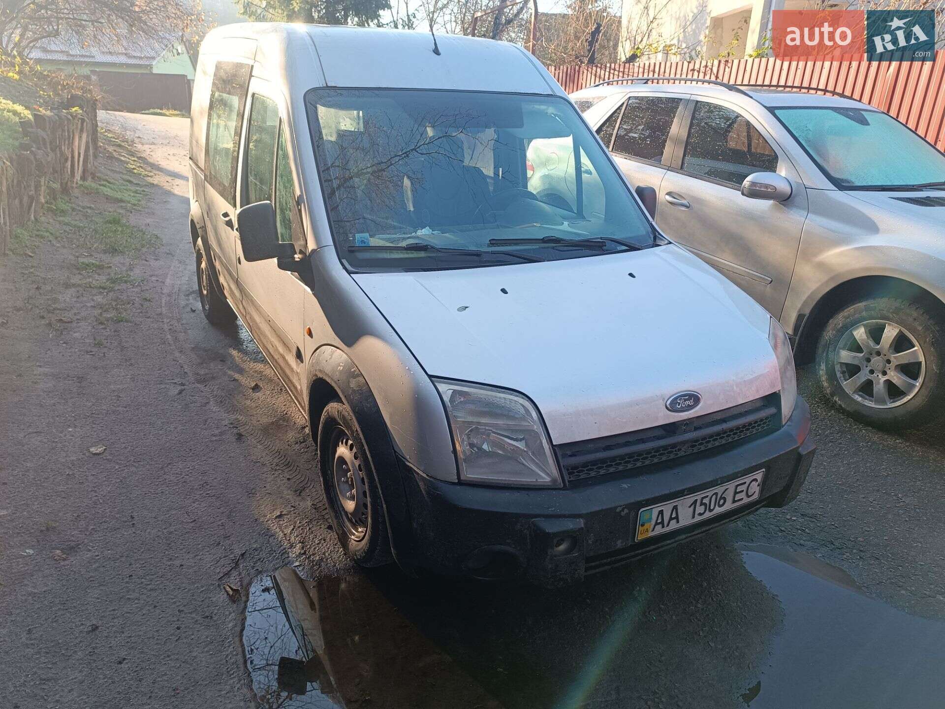 Ford Tourneo Connect 2003 VIN WF0UXXTTPU3PT8249 фото оголошення 4 з 10