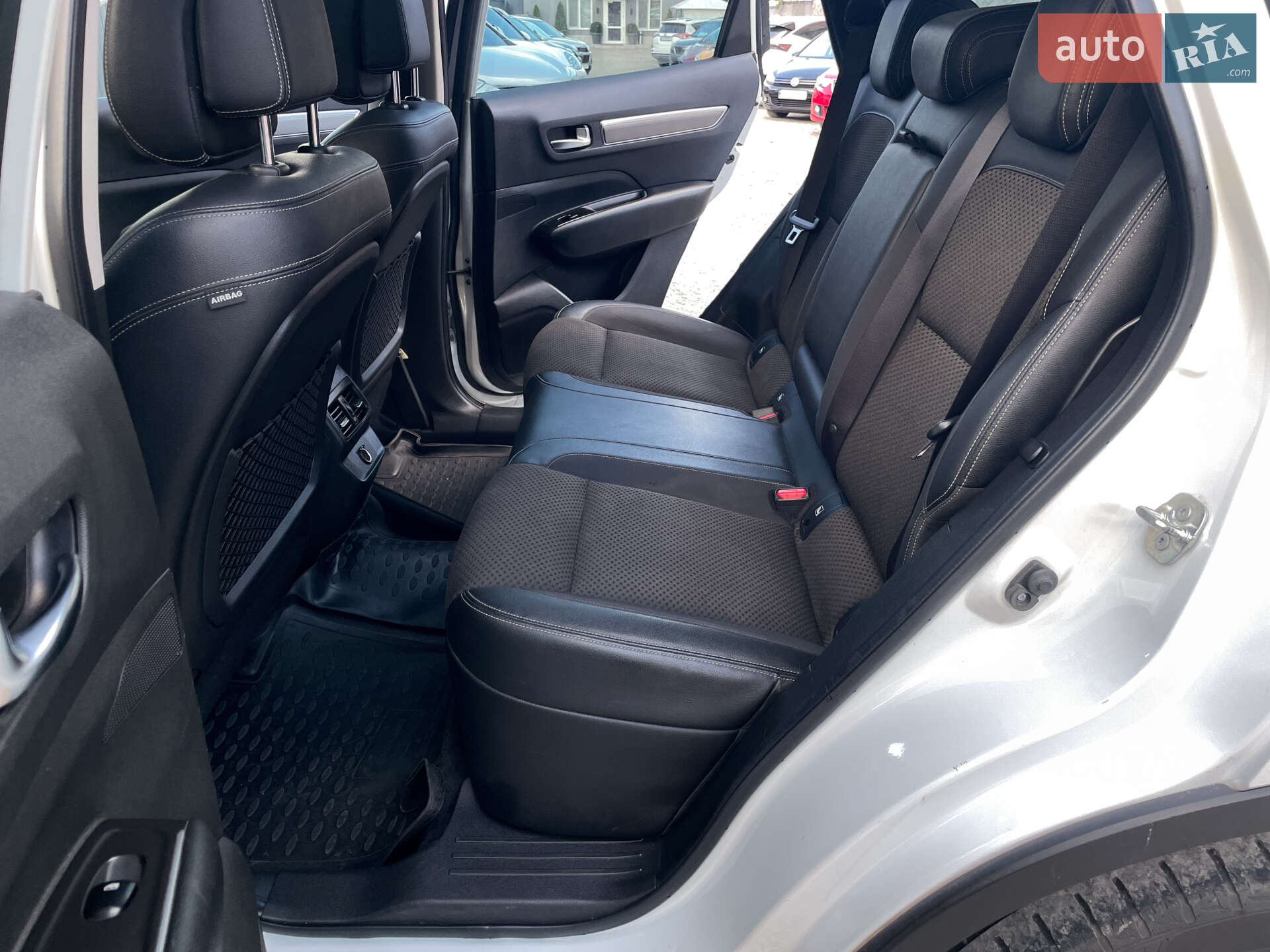 Renault Koleos 2020 VIN VF1RZG002L0342624 фото оголошення 32 з 48