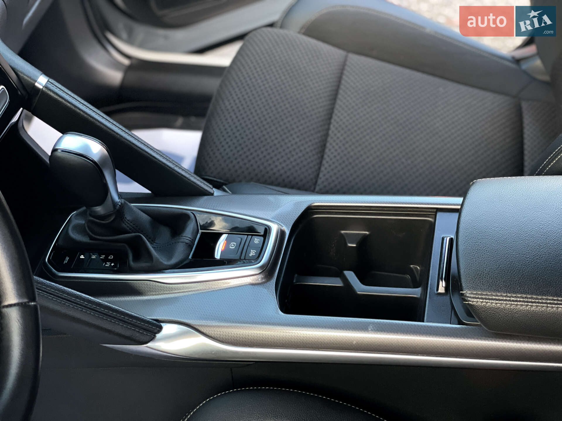 Renault Koleos 2020 VIN VF1RZG002L0342624 фото оголошення 37 з 48