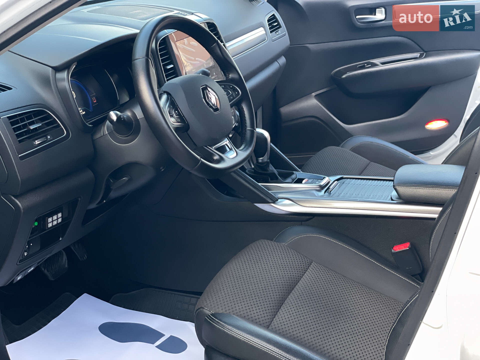 Renault Koleos 2020 VIN VF1RZG002L0342624 фото оголошення 45 з 48