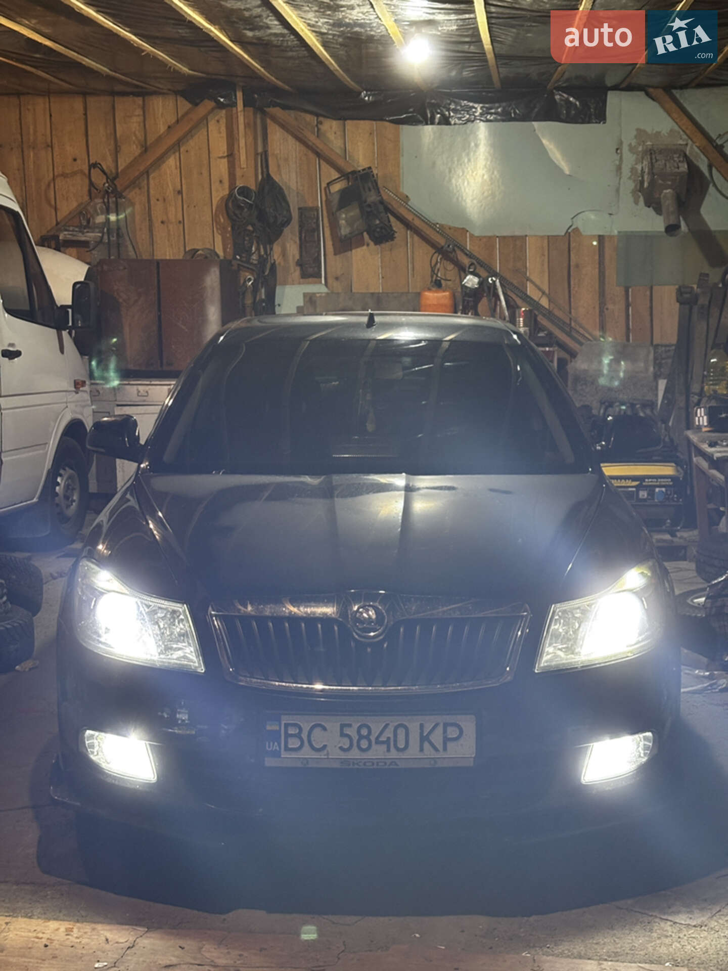 Skoda Octavia 2011 VIN TMBCT61Z4C2053247 фото оголошення 10 з 11