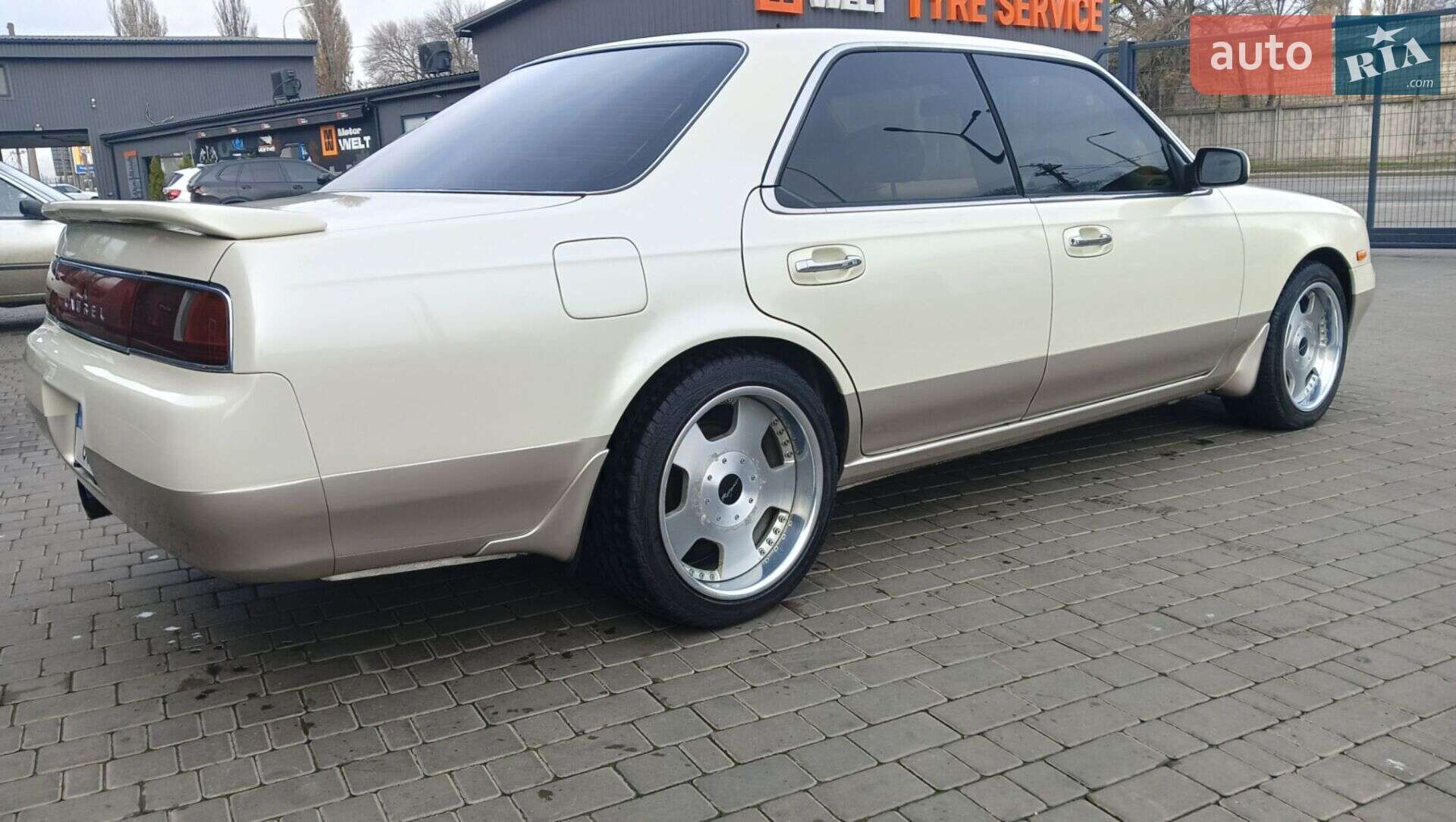 Nissan Laurel 1993 VIN JN1HC3000P4039684 фото оголошення 5 з 6