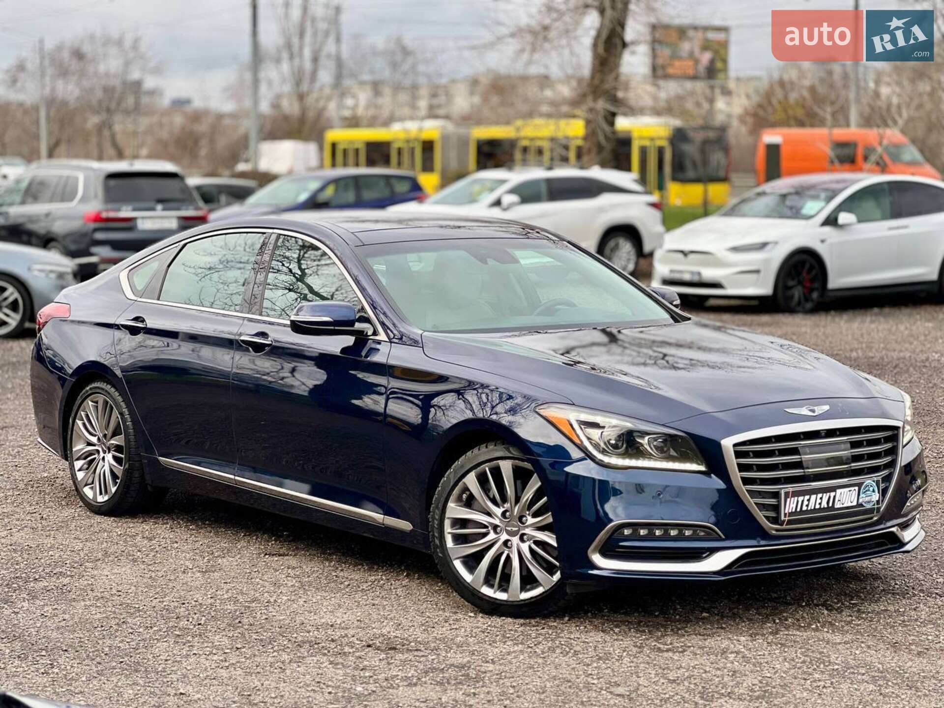 Genesis G80 2018 VIN KMTFN4JF4KU310140 фото оголошення 8 з 53