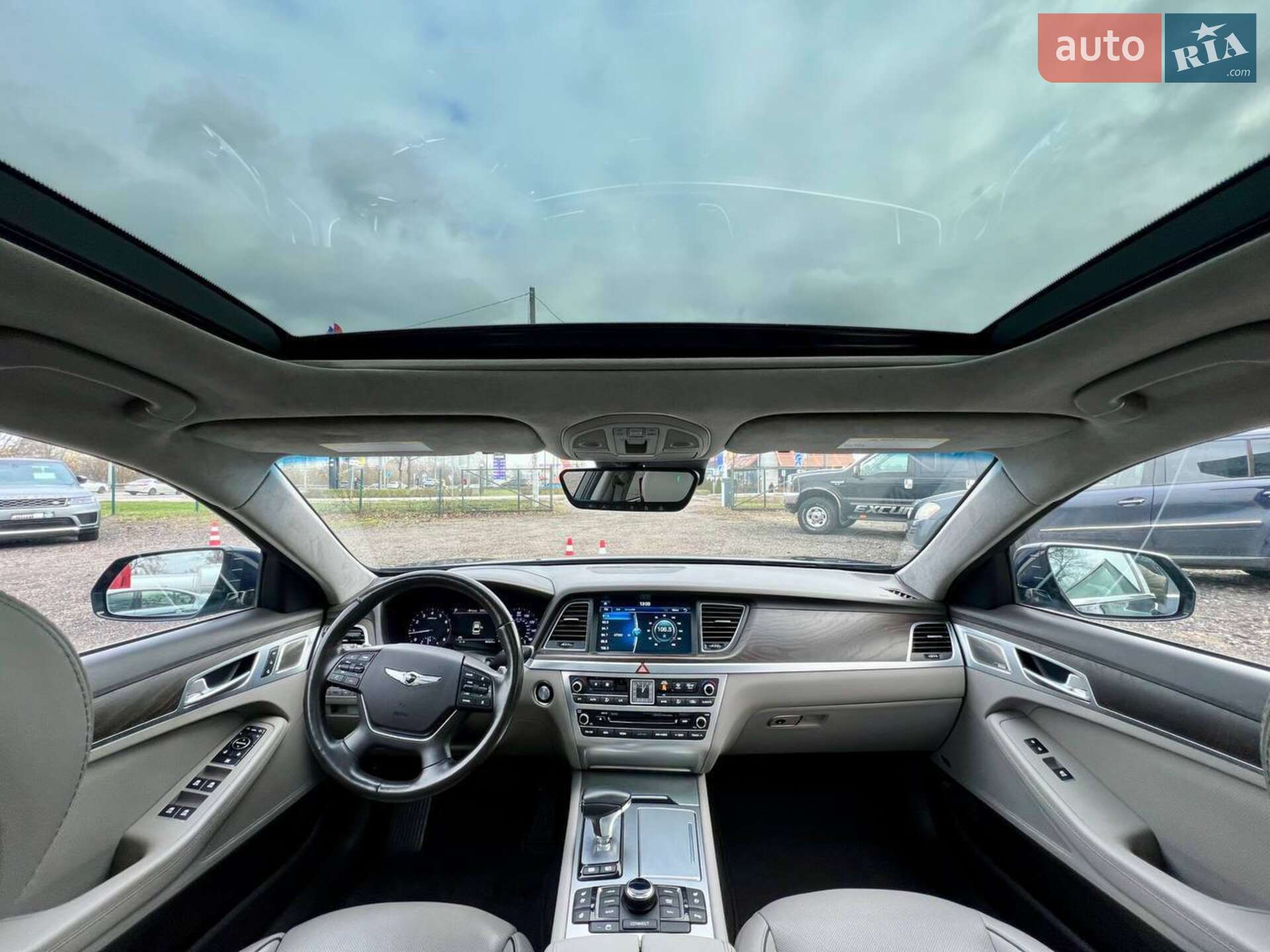 Genesis G80 2018 VIN KMTFN4JF4KU310140 фото оголошення 21 з 53