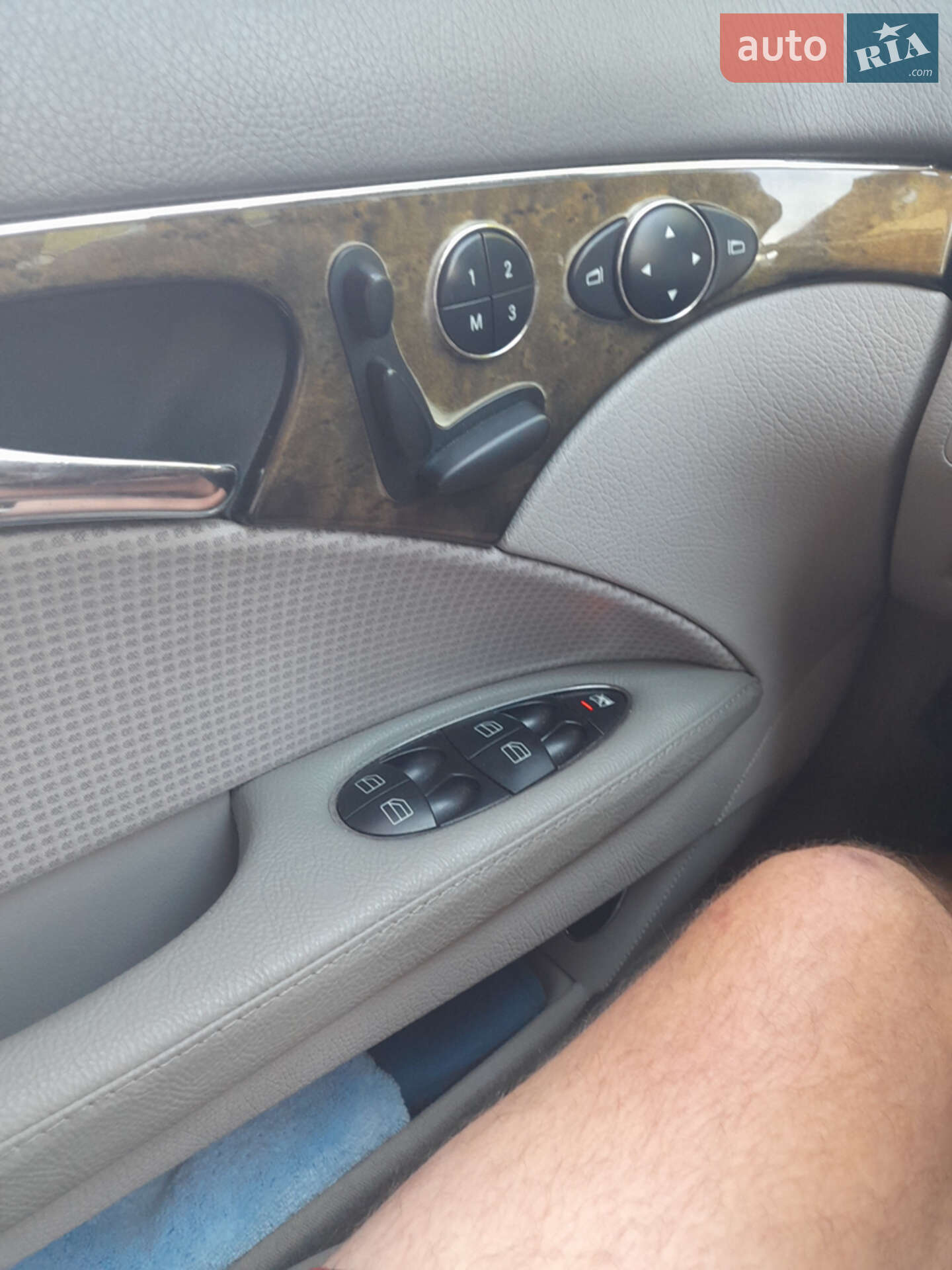 Mercedes-Benz E-Class 2005 VIN WDB2110231A760505 фото оголошення 12 з 20