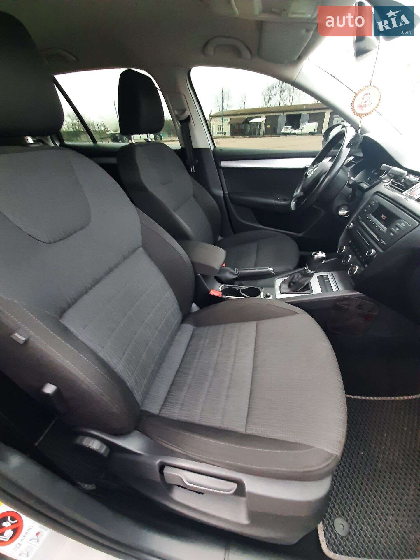 Skoda Octavia 2014 VIN TMBJJ7NE1E0226781 фото оголошення 16 з 68