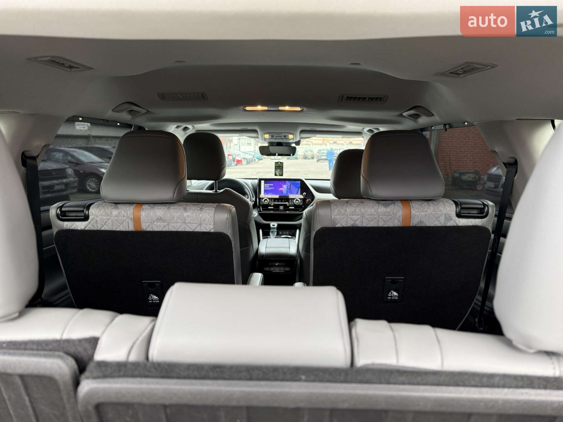 Toyota Highlander 2022 VIN 5TDABRCHXPS567053 фото оголошення 16 з 30