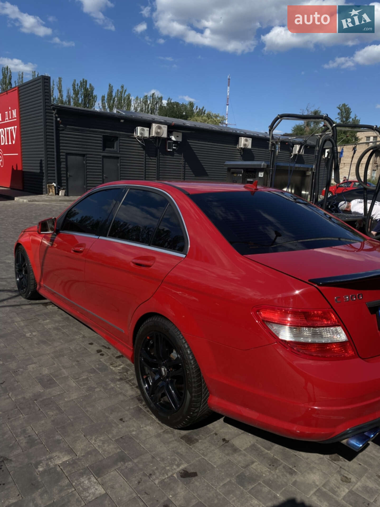 Mercedes-Benz C-Class 2009 VIN WDDGF8BB7AR095038 фото оголошення 3 з 19