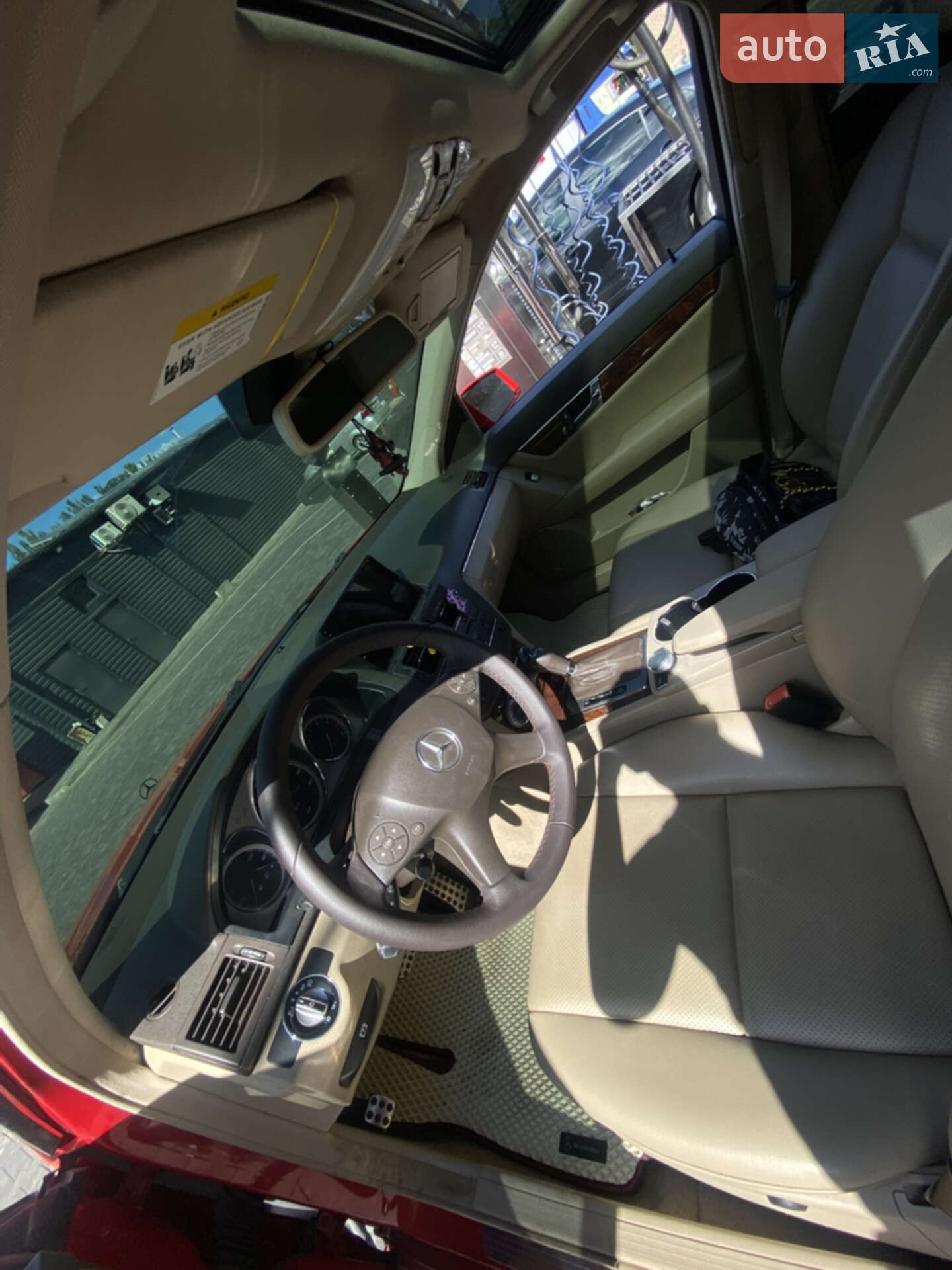 Mercedes-Benz C-Class 2009 VIN WDDGF8BB7AR095038 фото оголошення 14 з 19