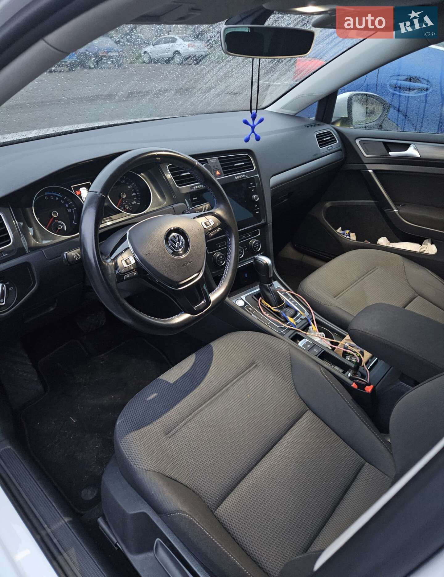 Volkswagen Golf 2019 VIN WVWZZZAUZL8900036 фото оголошення 3 з 30