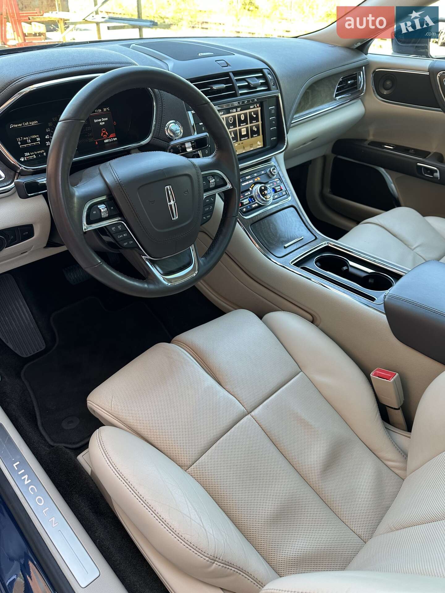 Lincoln Continental 2018 VIN 1LN6L9NP1J5616589 фото оголошення 3 з 11