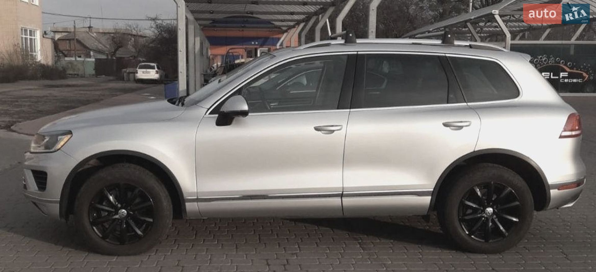 Volkswagen Touareg 2015 VIN WVGEP9BP5GD004009 фото оголошення 3 з 37