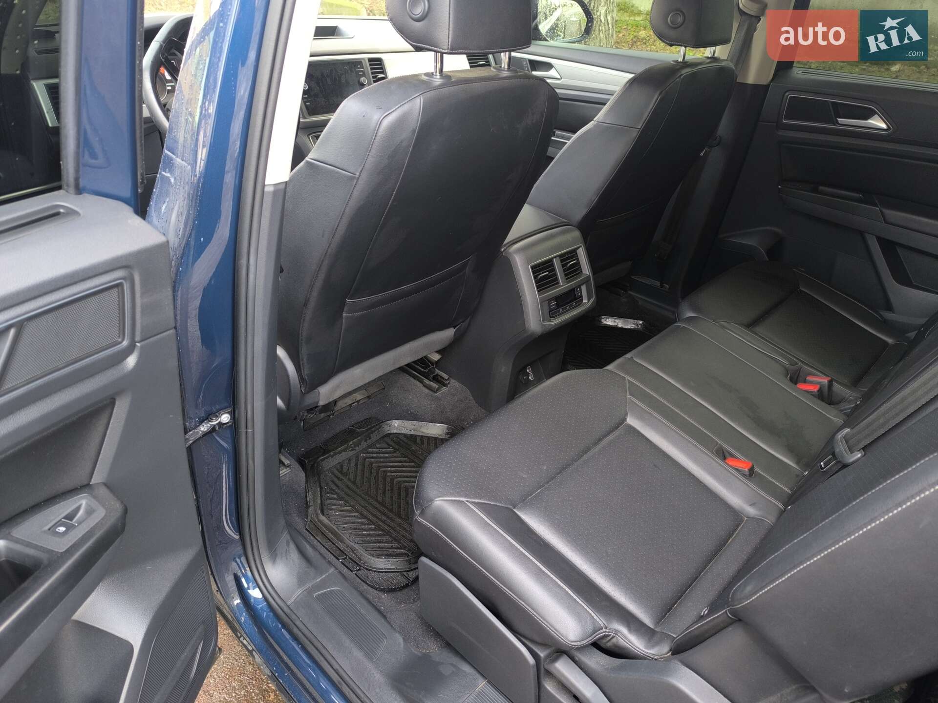 Volkswagen Atlas 2018 VIN 1V2CP2CA8JC594232 фото оголошення 2 з 6