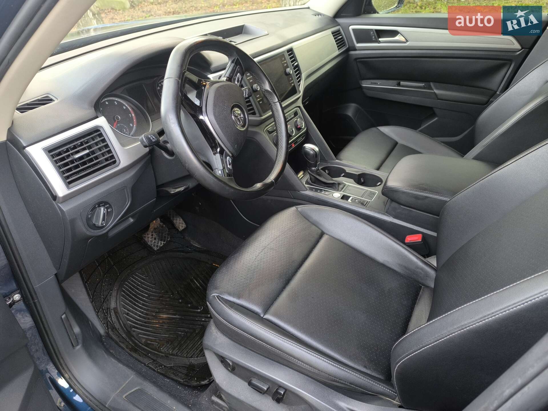 Volkswagen Atlas 2018 VIN 1V2CP2CA8JC594232 фото оголошення 3 з 6