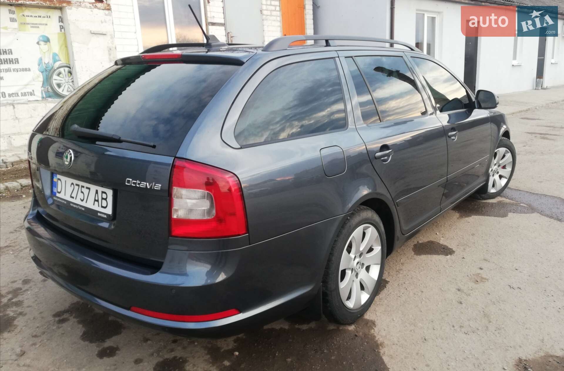 Skoda Octavia 2010 VIN TMBUH61Z4B2083109 фото оголошення 14 з 22