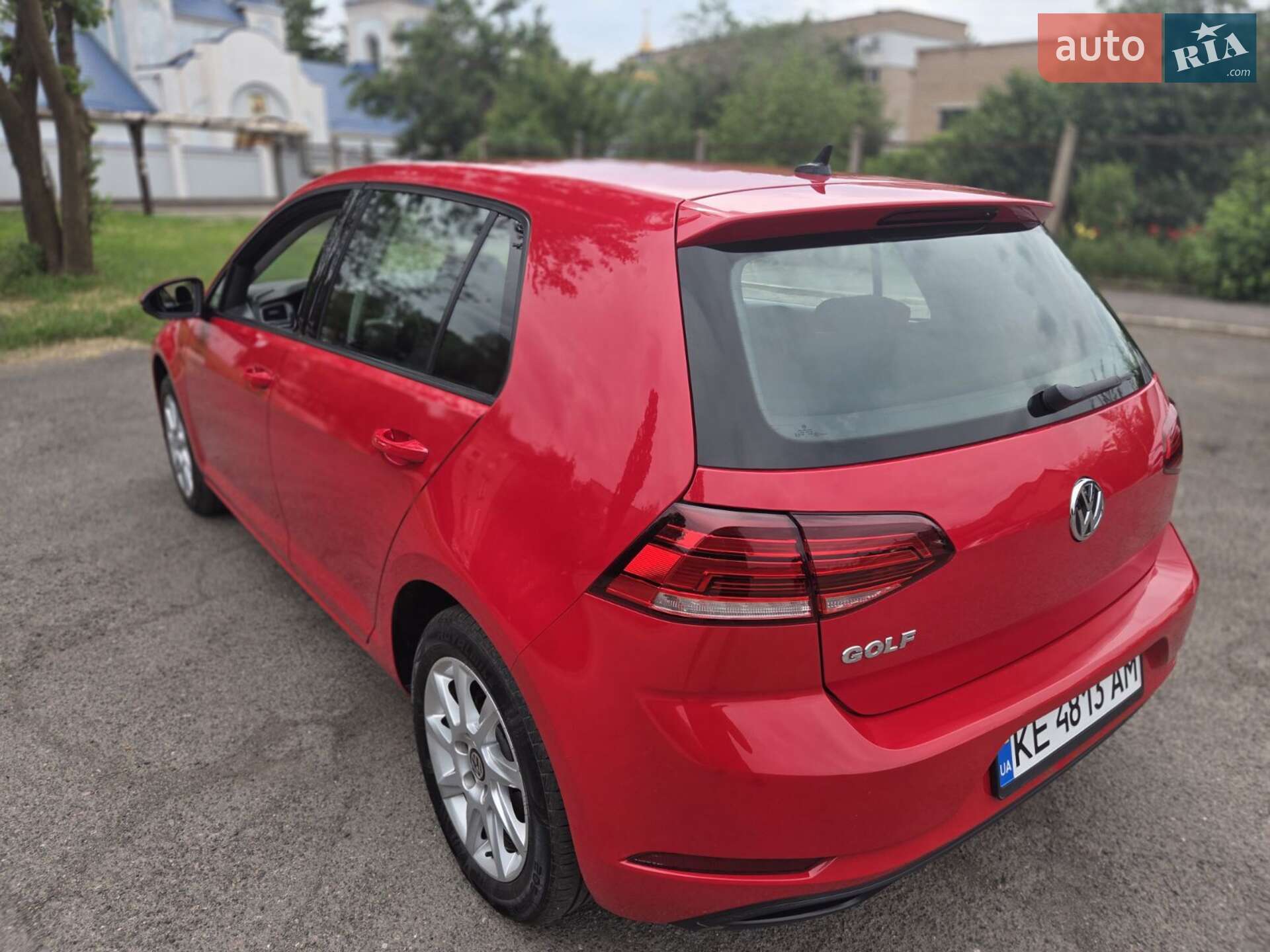 Volkswagen Golf 2018 VIN WVWZZZAUZKP045550 фото оголошення 5 з 14