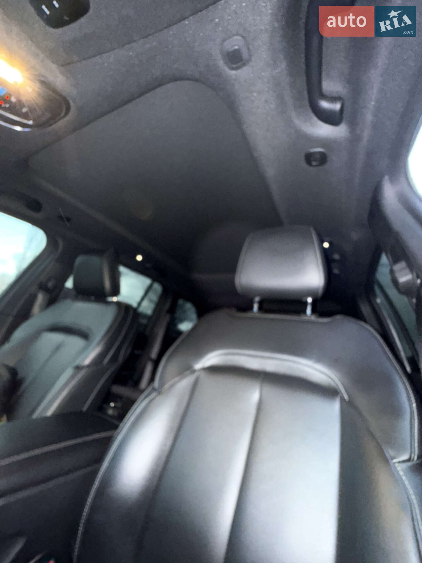 Jeep Grand Cherokee 2023 VIN 1C4RJHBG2RC103641 фото оголошення 11 з 35