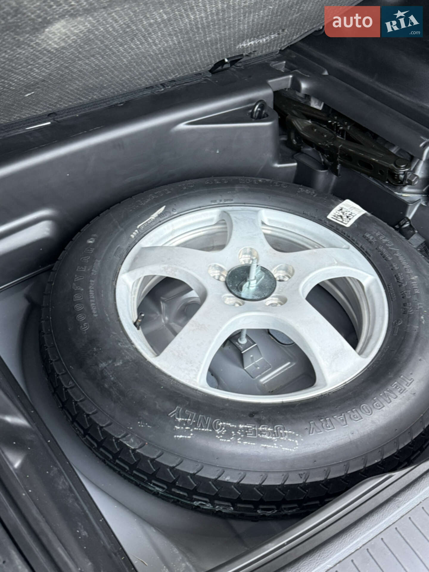 Jeep Grand Cherokee 2023 VIN 1C4RJHBG2RC103641 фото оголошення 17 з 35
