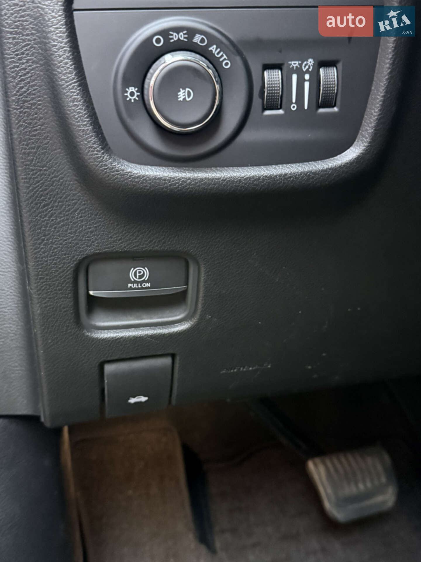 Jeep Grand Cherokee 2023 VIN 1C4RJHBG2RC103641 фото оголошення 26 з 35