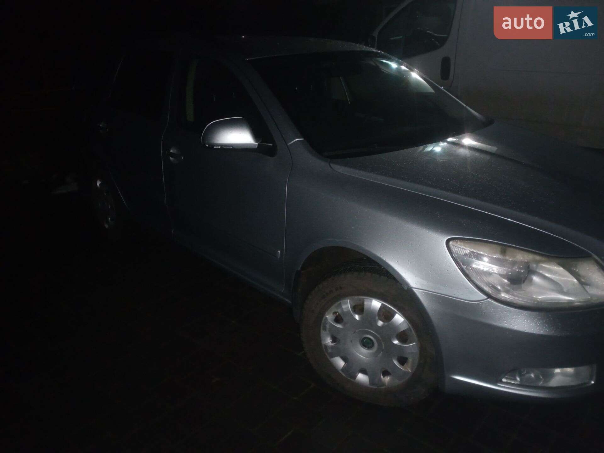 Skoda Octavia 2009 VIN TMBKS61Z292039032 фото оголошення 9 з 11